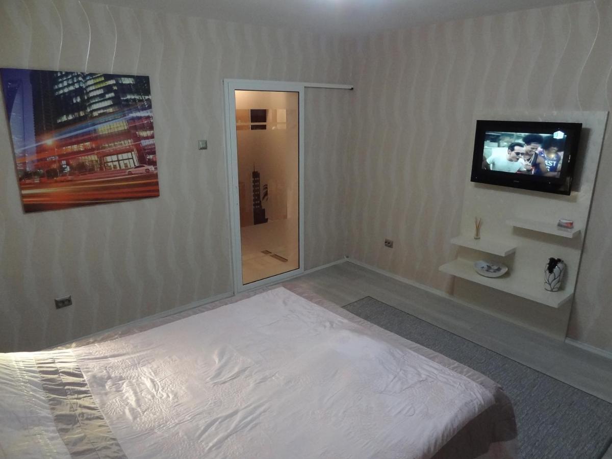 Lvc,Lac & Nyc Apartshotel Faleza Galaţi エクステリア 写真