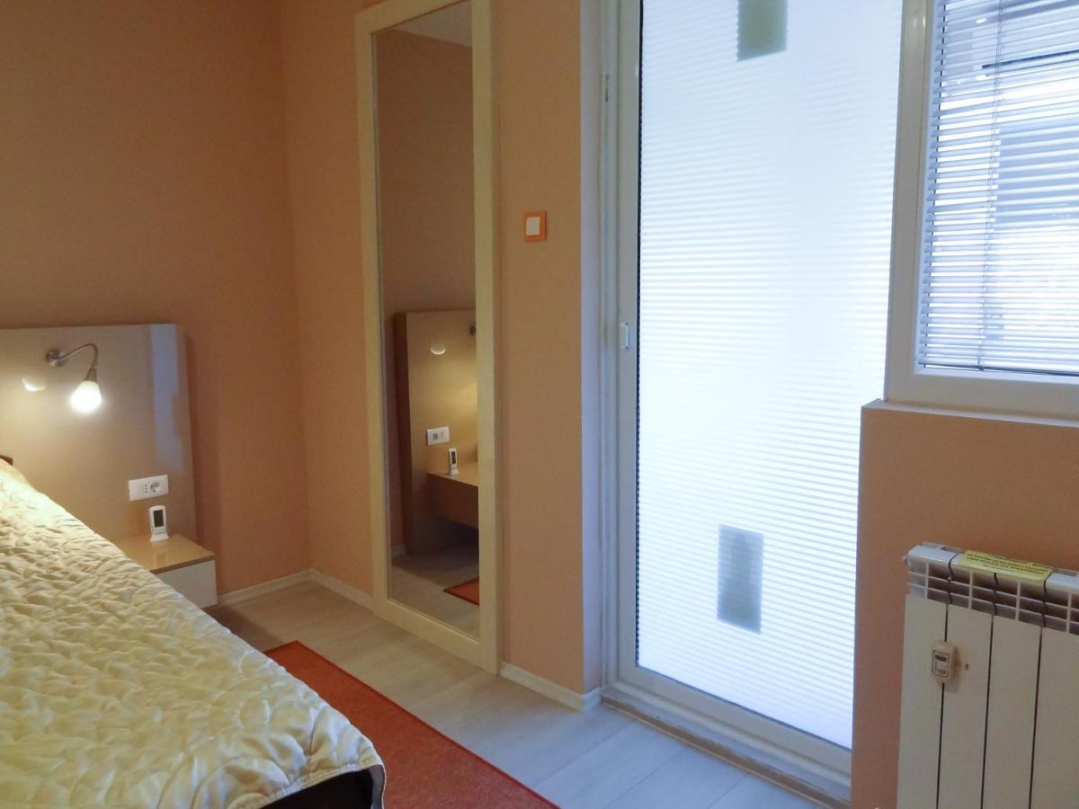 Lvc,Lac & Nyc Apartshotel Faleza Galaţi エクステリア 写真