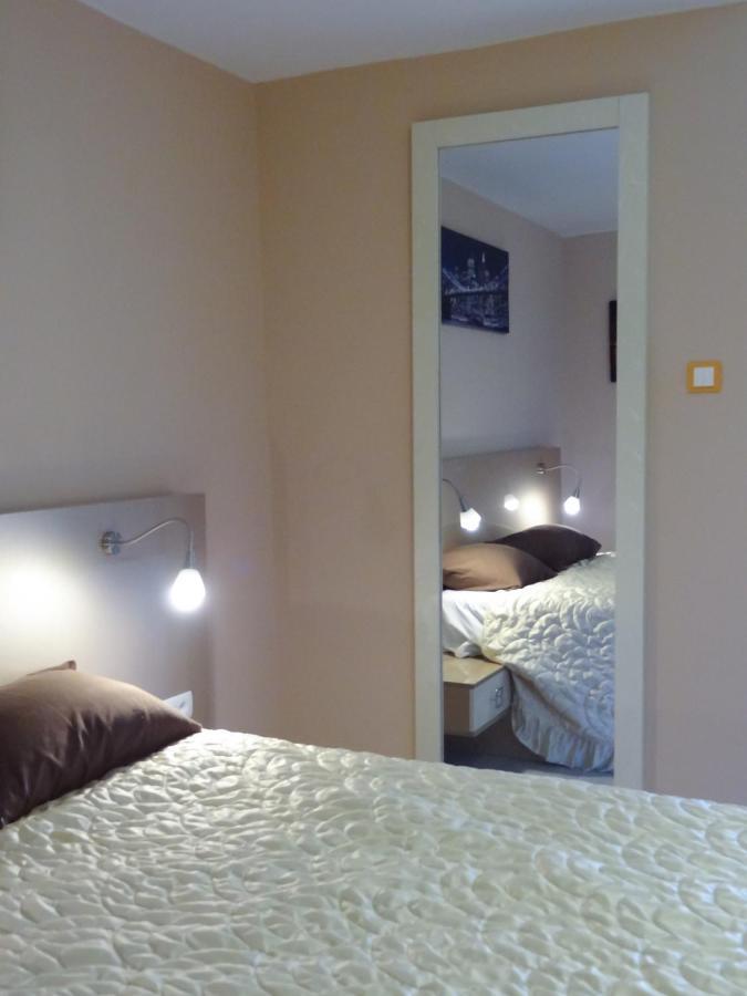 Lvc,Lac & Nyc Apartshotel Faleza Galaţi エクステリア 写真