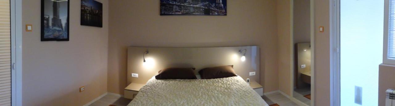 Lvc,Lac & Nyc Apartshotel Faleza Galaţi エクステリア 写真